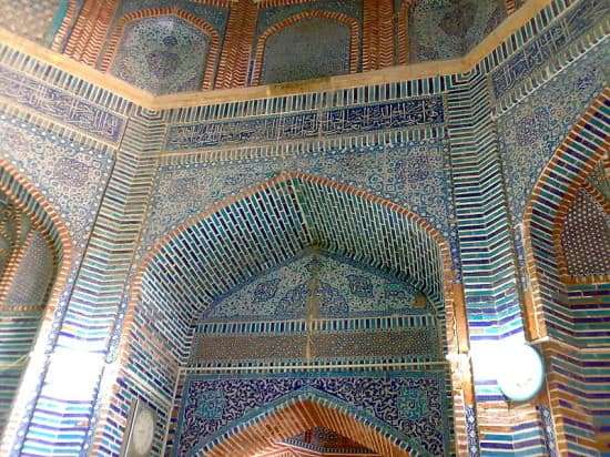 800px-Shah_Jahan_Mosque_Thatta_Sindh_Pakistan_5