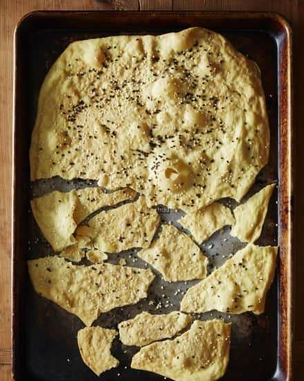 2015-0108_15-min-olive-oil-sesame-crackers-016