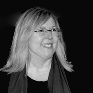 Cassandra Finnerty author image