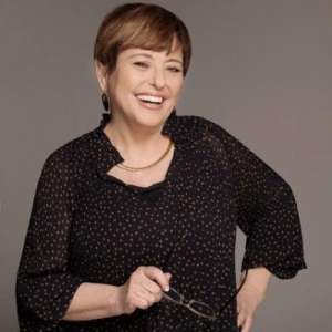 Diane-Pomerantz-author-headshot-2-400×400