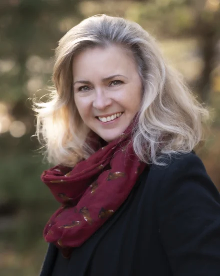 H-Leighton-Dickson-author-photo-CREDIT-Alan-Dickson-Photography | BookTrib.